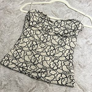 Pins and needles strapless top